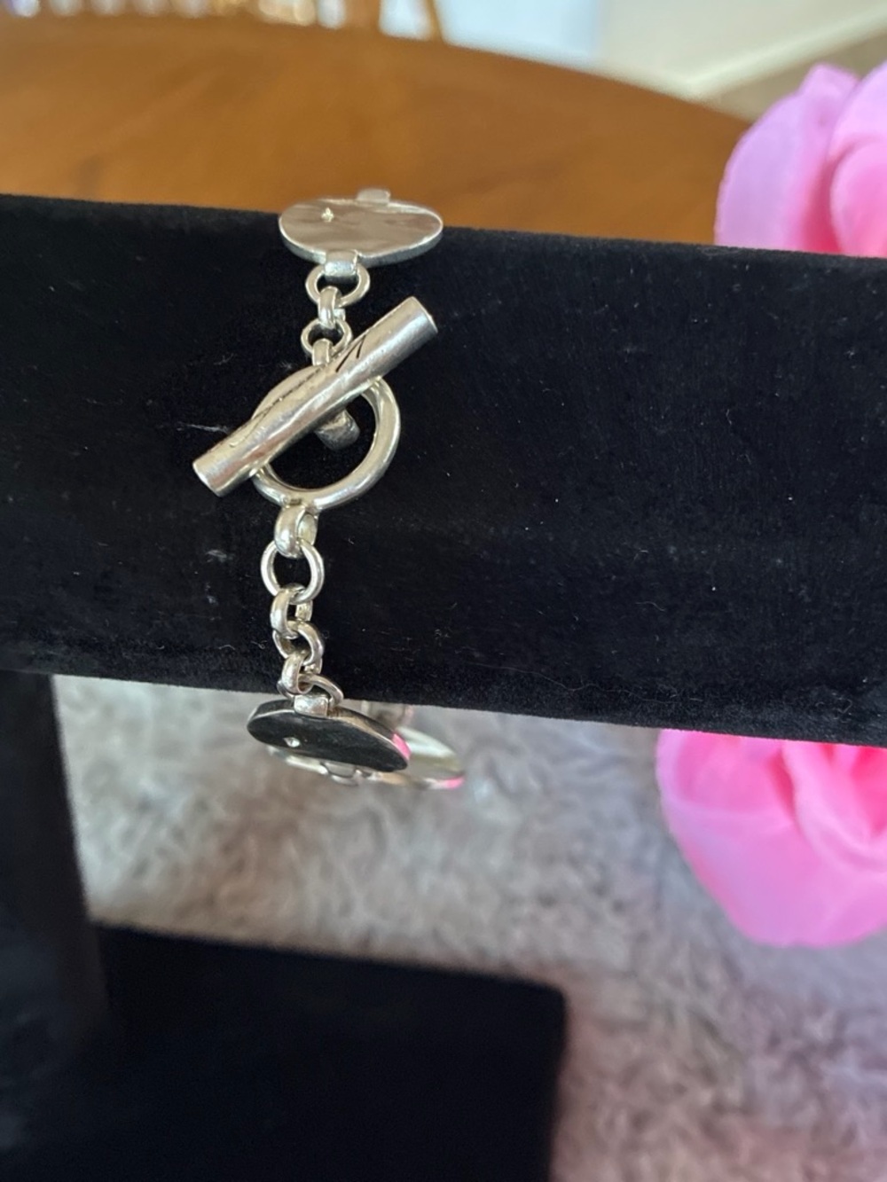 Kenneth Cole Silver Disc Bracelet – Minimalist Shine - Picture 2 of 4